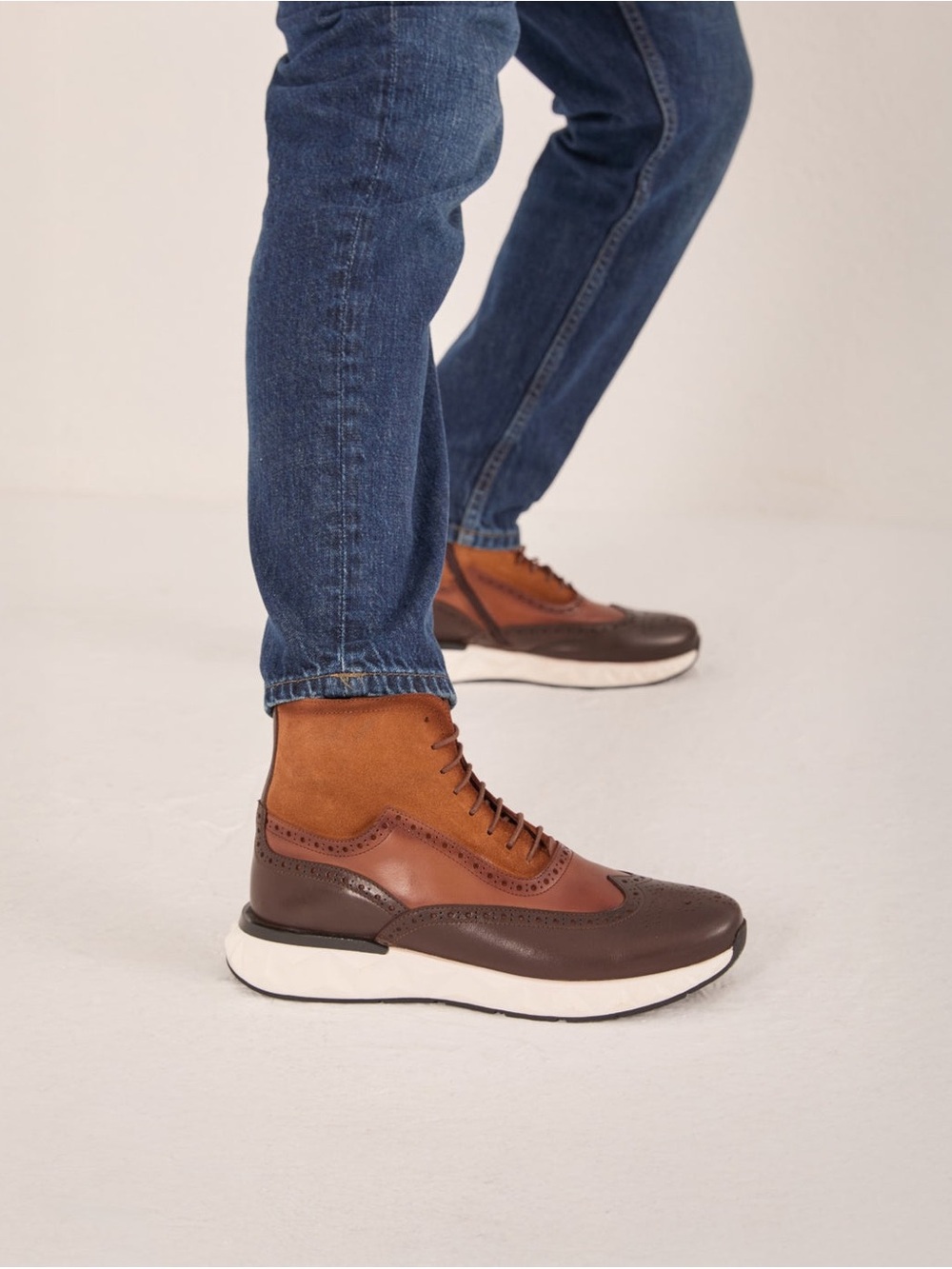 Vinci Two-Tone Brown Wingtip Hybrid Sneaker Boots – Size 44 (US Men's 11)